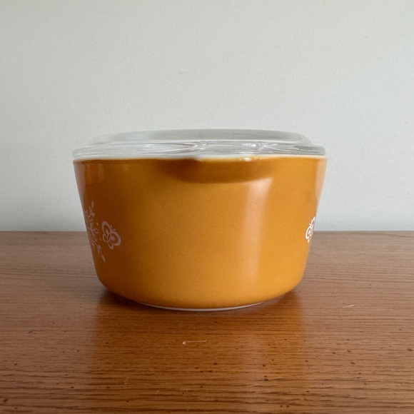 Pyrex 475 1 Qt Casserole Dish with Lid Butterfly Gold 1970s Vintage USA - Picture 7 of 9